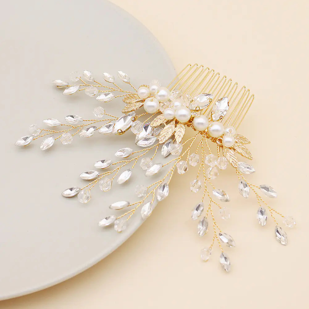 Handmade Pearl Hair Accessory with Sparkling Rhinestones